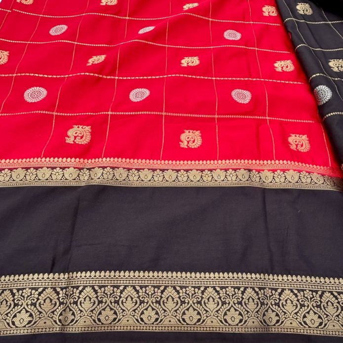 Red and Black Mysore Crepe Semi