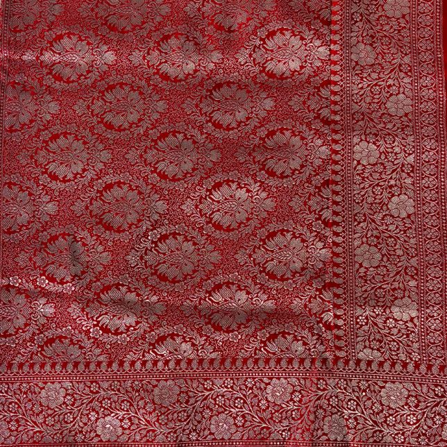 Banarasi Embroidery Mashru Katan Silk Saree with Rani pink border (Handloom) (Copy)