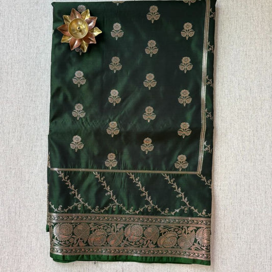 Green banarasi butti katan silk saree