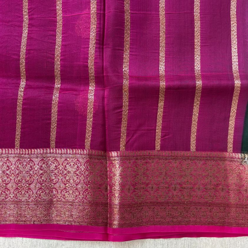 Pure kora antique Green and Rani pink saree