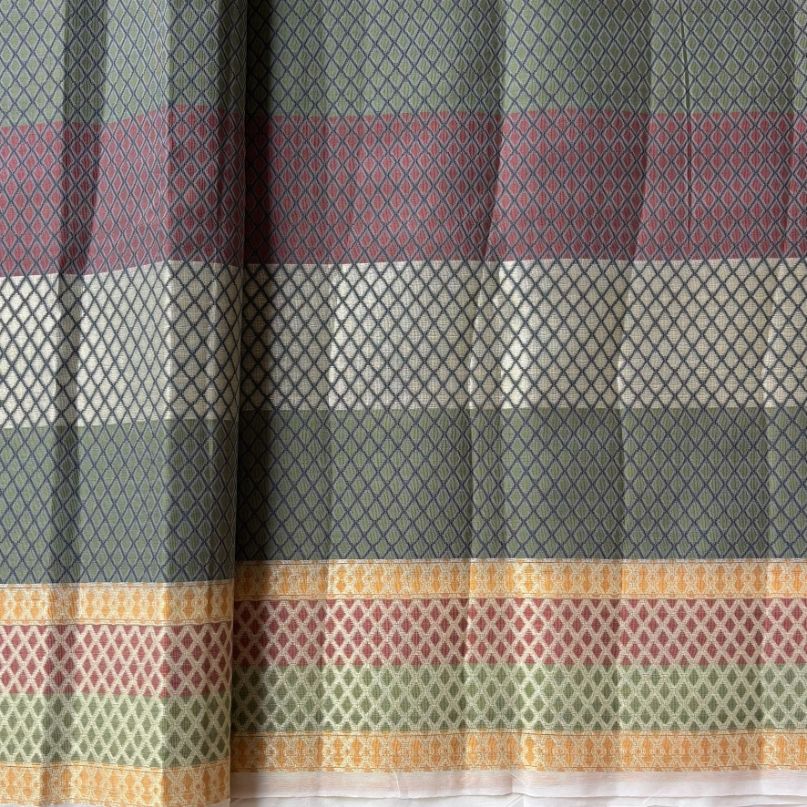 Hand woven Banarasi saree